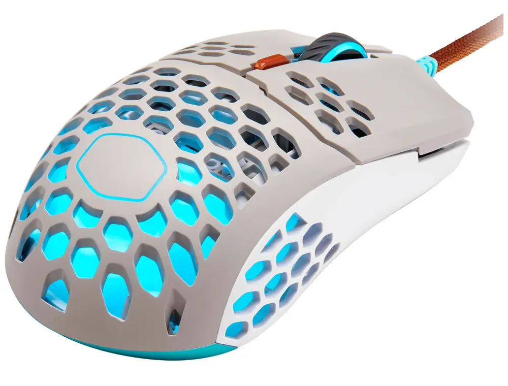 coolermaster-mm711-retro-edition-gaming-mouse-1000px-v1-0002.webp