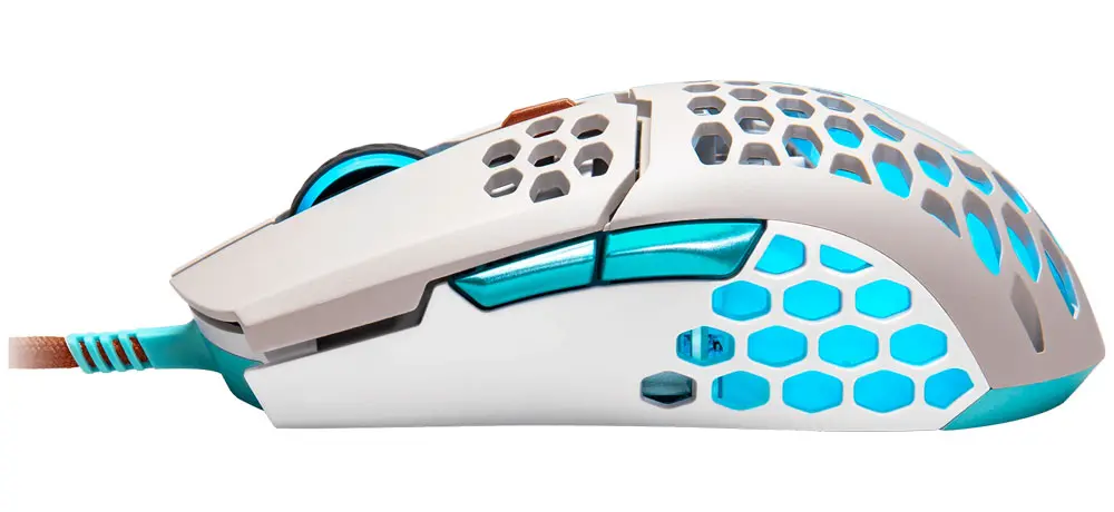 coolermaster-mm711-retro-edition-gaming-mouse-1000px-v1-0005.webp