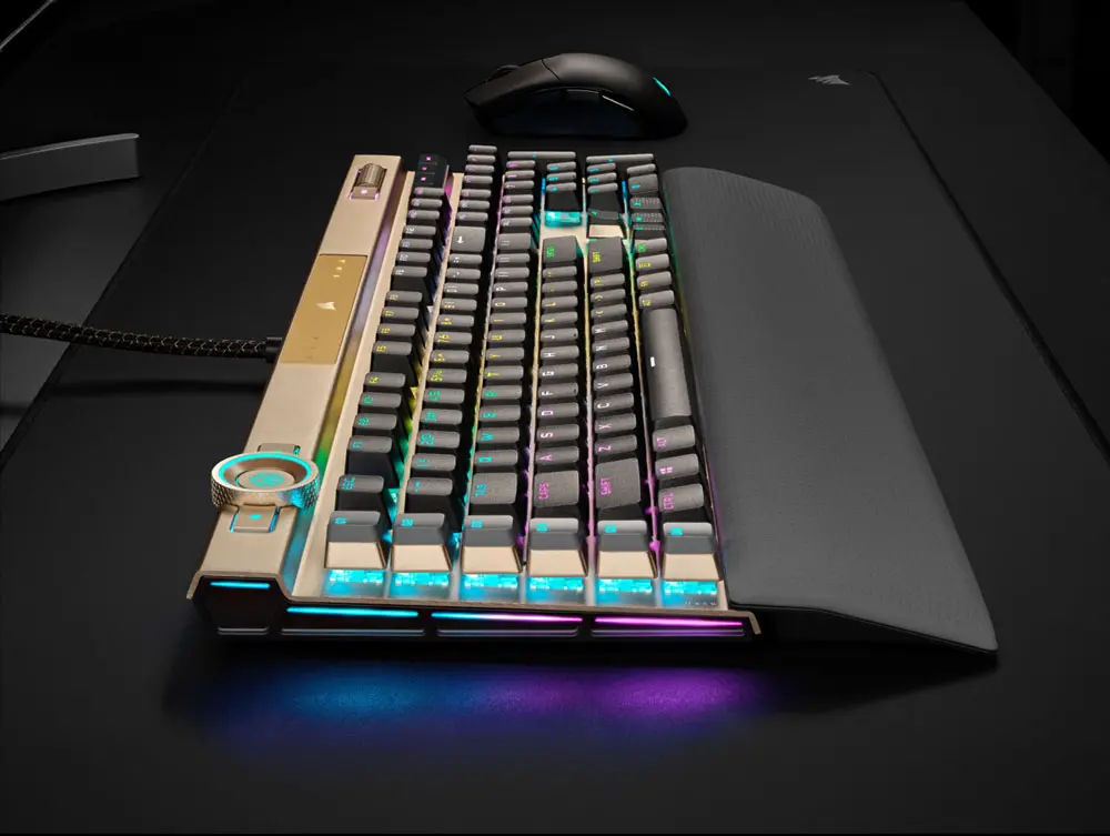 corsair-k100-optical-mechanical-gaming-keyboard-midnight-gold-1000px-v1-0012.webp