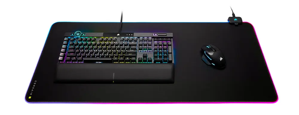 corsair-mm700-rgb-cloth-mouse-pad-extended-1000px-v1-0004.webp