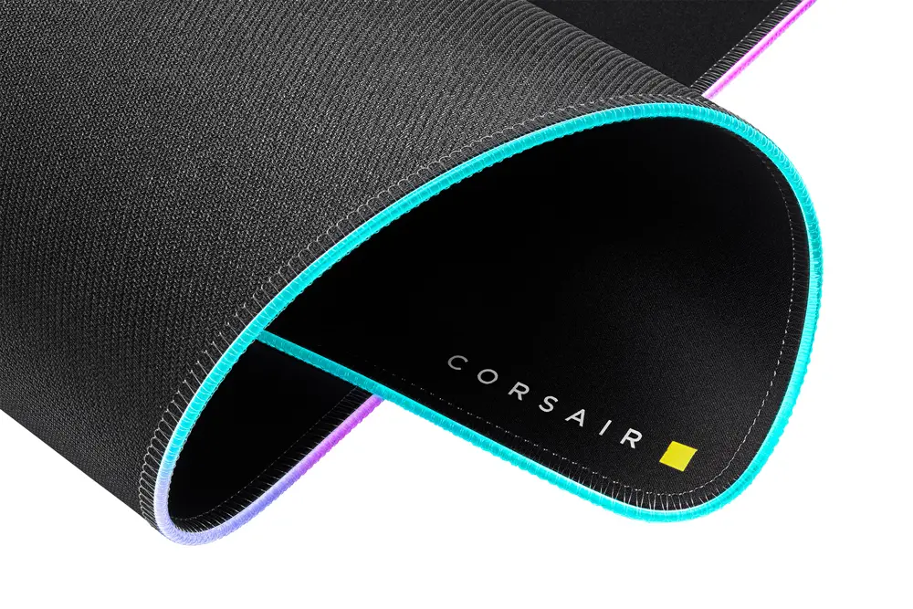 corsair-mm700-rgb-cloth-mouse-pad-extended-1000px-v1-0014.webp