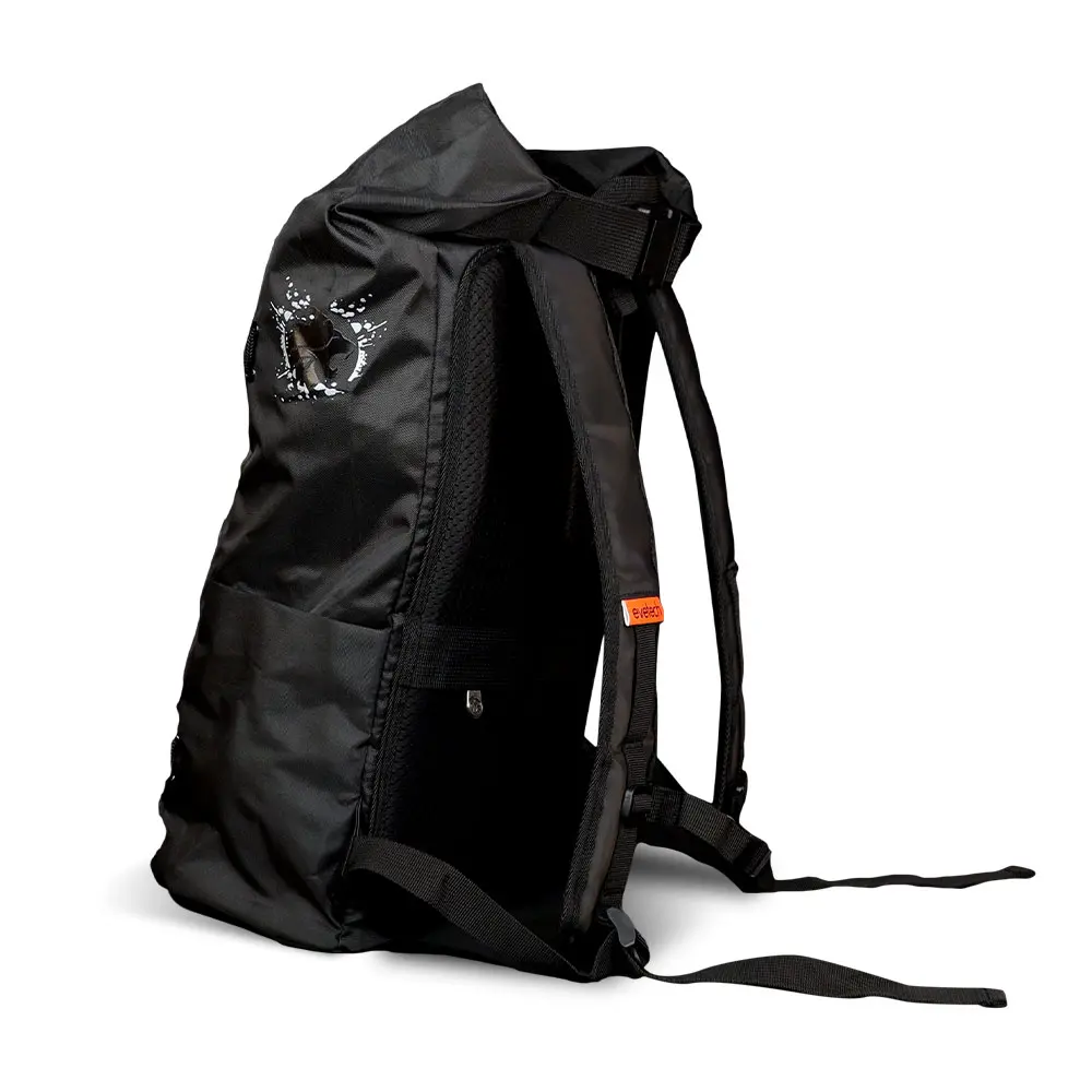 evetech-quest-backpack-1000px-v1-0004.webp