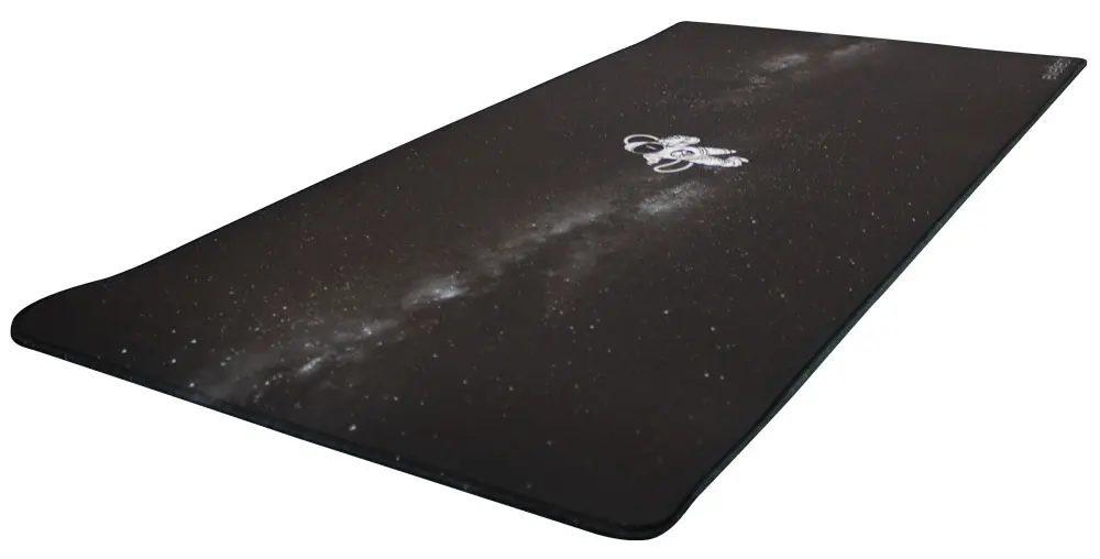 evetech-spaceman-gaming-mousepad-1000px-v1-0003.webp