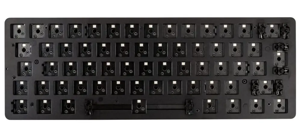 glorious-gmmk-compact-modular-mechanical-keyboard-1000px-v1-0004.webp