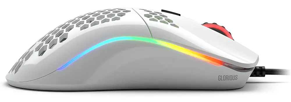 glorious-model-d-minus-ergonomic-mouse-glossy-white-1000px-v1-0004.webp