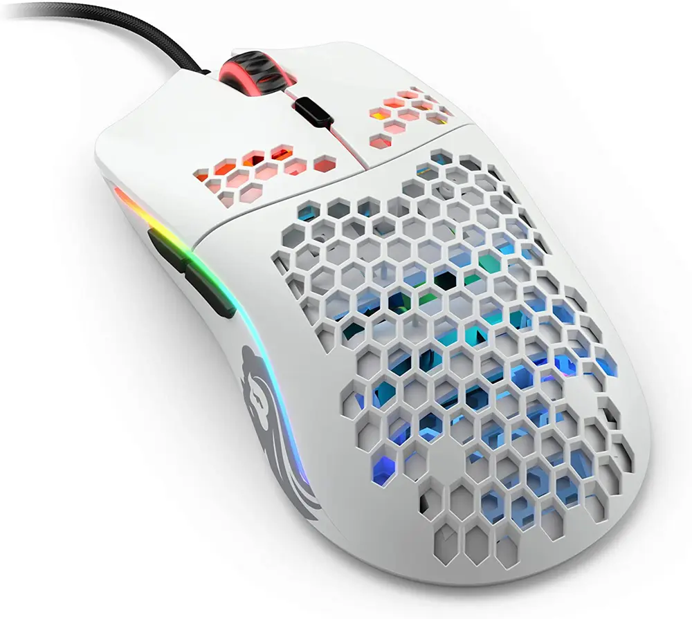 glorious-model-d-minus-ergonomic-mouse-matte-white-1000px-v1-0001.webp