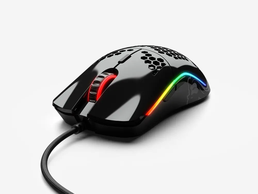 glorious-model-o-optical-gaming-mouse-glossy-black-1000px-v1-03.webp