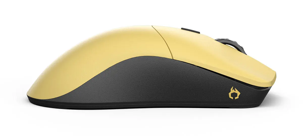 glorious-model-o-pro-wireless-gaming-mouse-golden-panda-1200px-v1-0004.webp