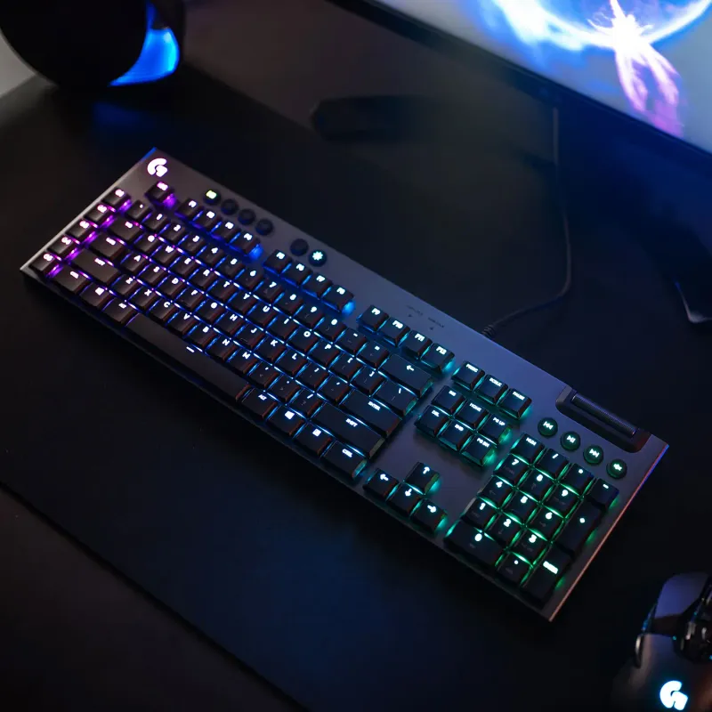 logitech-g815-lightsync-rgb-mechanical-keyboard-linear-switch-1500px-v1-0007.webp