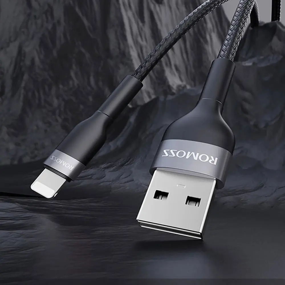 romoss-usb-to-lightning-1m-cable-black-1000px-gallery-v1-0003.webp