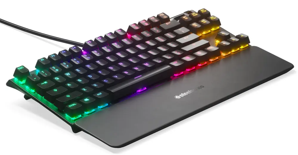 steelseries-apex-7-tkl-mechanical-keyboard-red-switch-1000px-v1-0004.webp