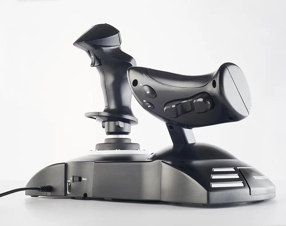 thrustmaster-t-flight-hotas-one-flight-stick-1000px-v1-0004.webp