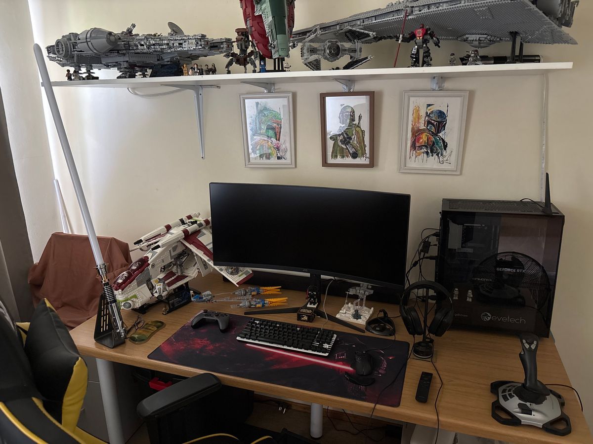 Star Wars themed gaming setup