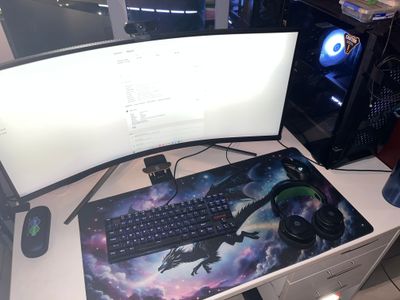 Curved ultrawide setup