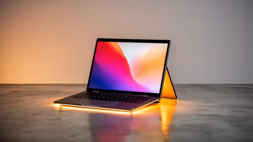 2-in-1 vs Clamshell Laptops: Adapt to Your Day