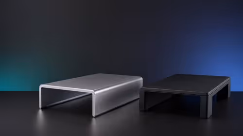 Aluminium vs Plastic Portable Monitor Stands