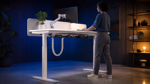 Best Electric Desk Features for South African Hybrid Workspaces