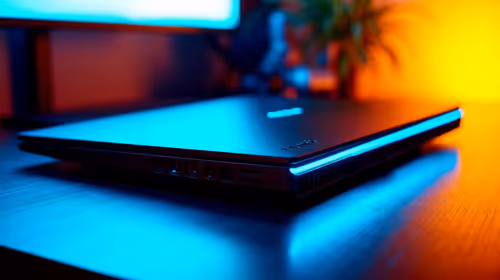 Best Laptop with Core i7 + RX 7700S: SA Picks 2026