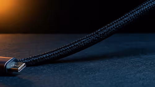 Braided Type-C Cables vs Standard PVC: Connectivity Lifespan