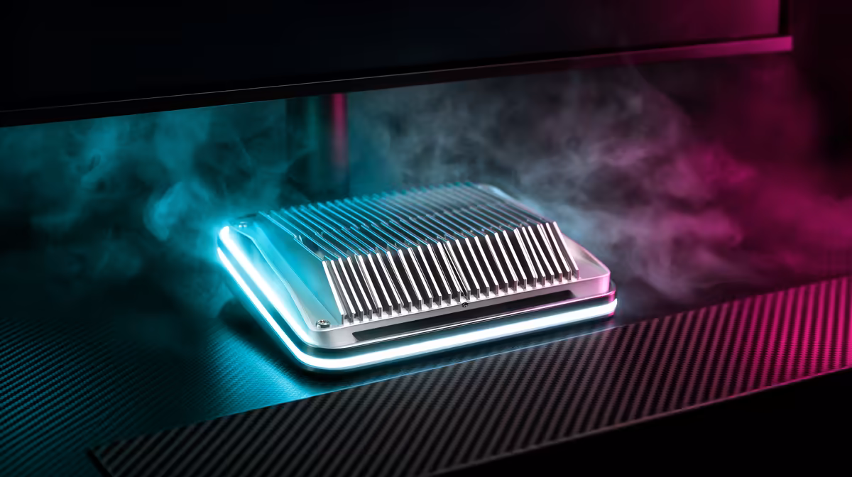 Can Advanced Custom Heatsinks: panel, ports and refresh