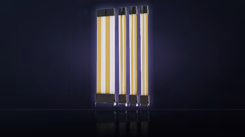 Can warm gold cable accents work with cool white case lighting?