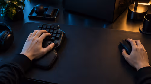 Choosing a ZAR-Conscious Analog Gaming Keypad With Programmable Controls