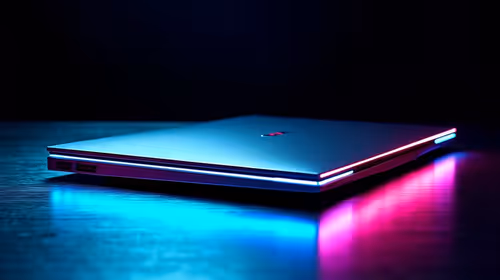 Choosing Lightweight vs High-Performance Laptops