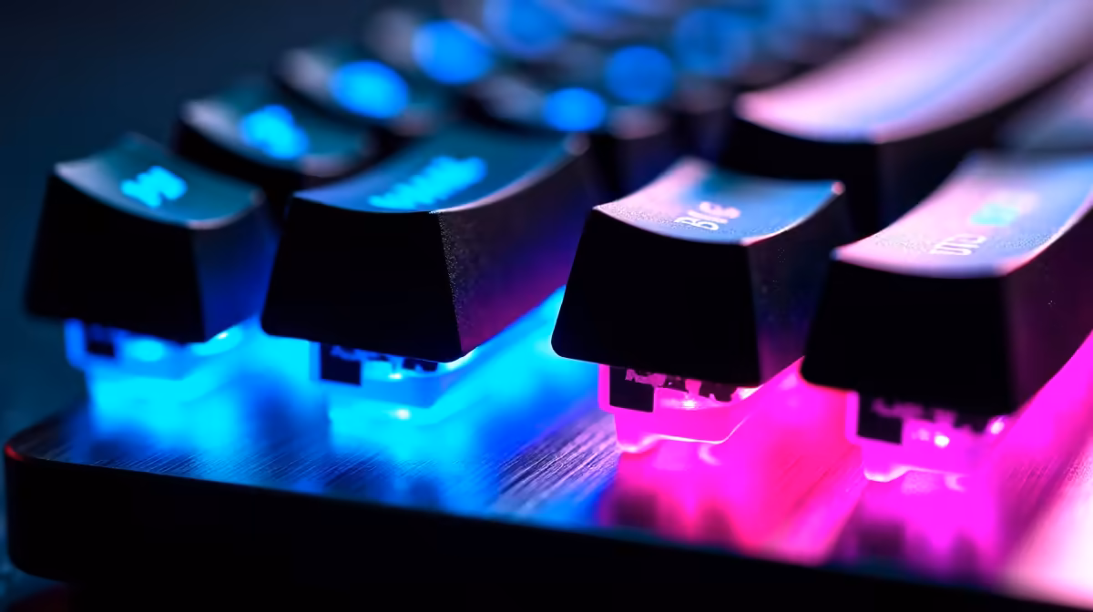 ABS or PBT keycaps: pick the right feel