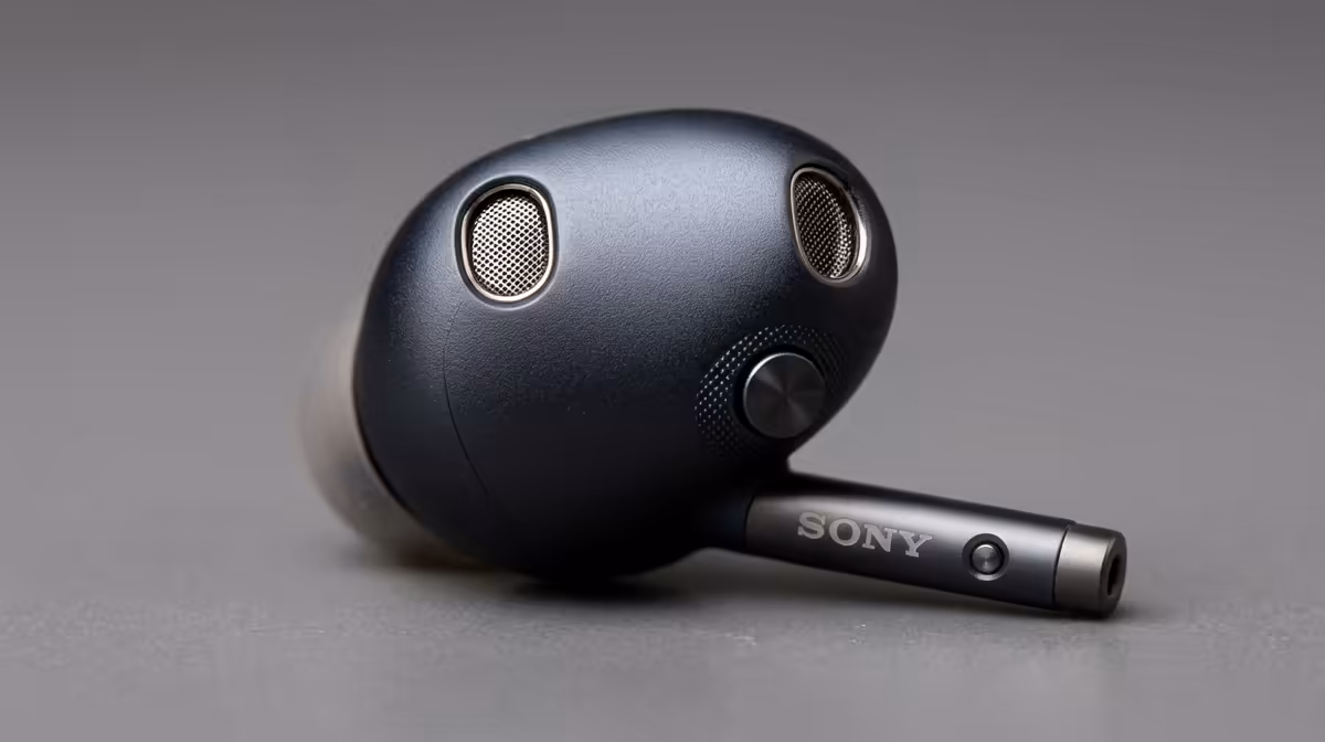 Do Dual Mics Help With Call Clarity?