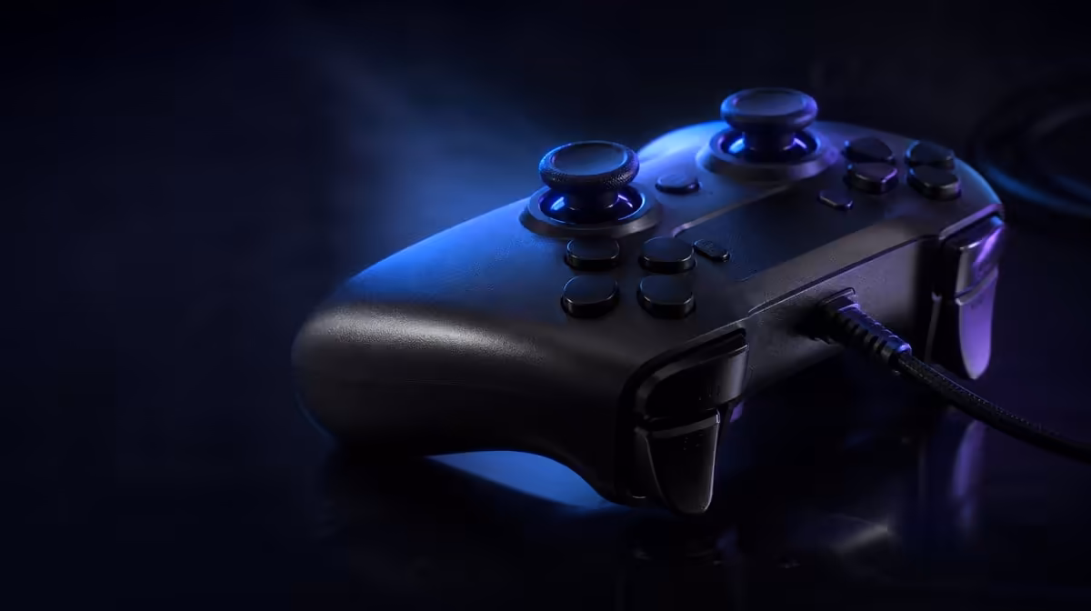 Hall sticks and triggers serve different analog paths