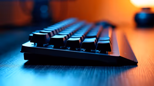 Fixing Wobbly Typing Positions: How Adjustable Feet and Anti-Slip Pads Improve Keyboard Stability