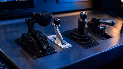 Flight Simulator Landing Controls: Throttle, Trim, Rudder & Brakes