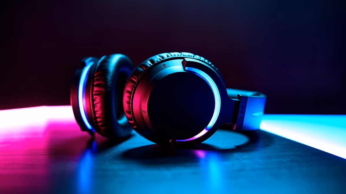 Cautious SA notes for Wireless Headset in Germiston