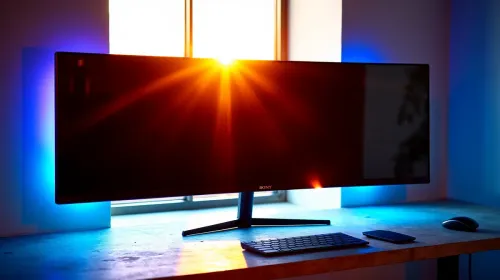 How Does the ultrawide monitor Perform in SA Summer Heat?