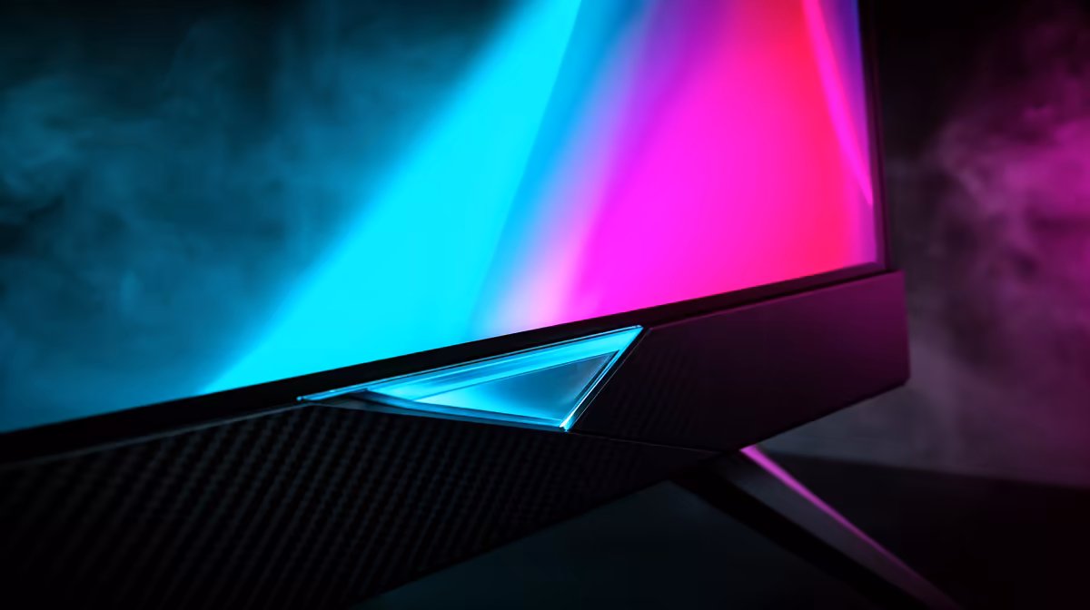 OLED monitor lifespan checks for burn-in risk