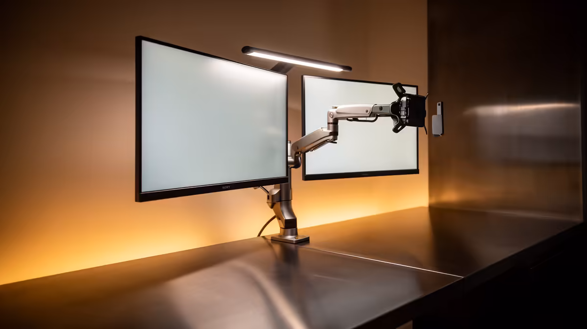 Desk Monitor Arm Overkill for a Retiree in South Africa
