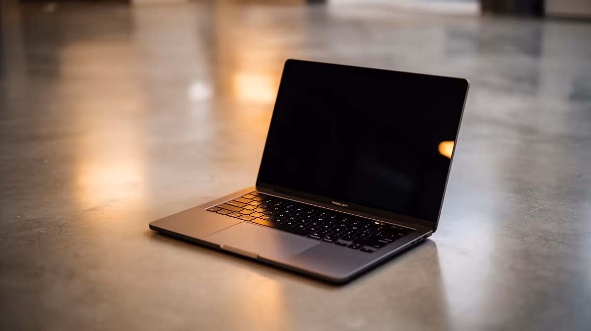 Is student laptop Compatible with ASUS TUF laptop?