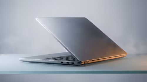 Laptop Connectivity for Music Production: Your ZA Guide