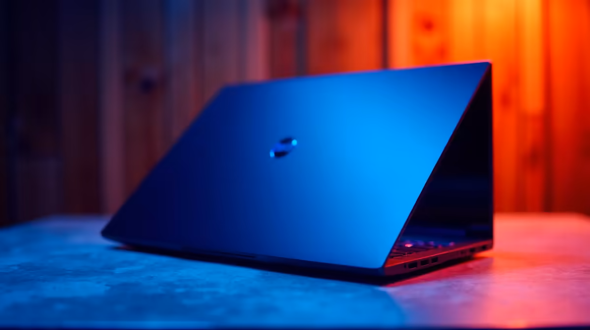 Laptop with Core Ultra 7 155H: Crimson Desert