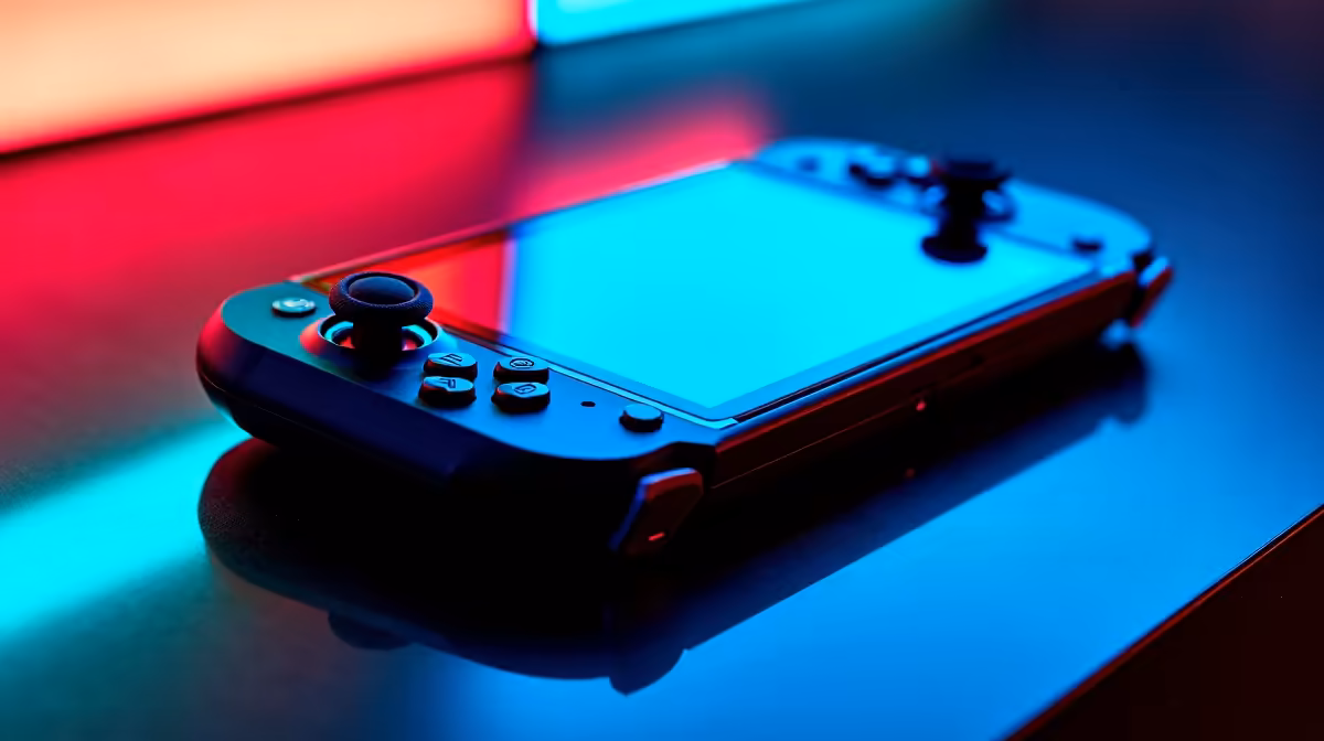 Legion Go 2 handheld first look