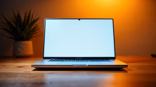 MacBook Air M5 for Freelancers: Is It Enough for Professional Work?