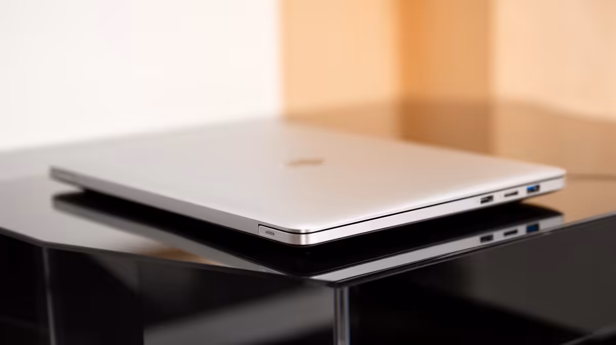 MacBook Neo vs Air M5 Value Comparison