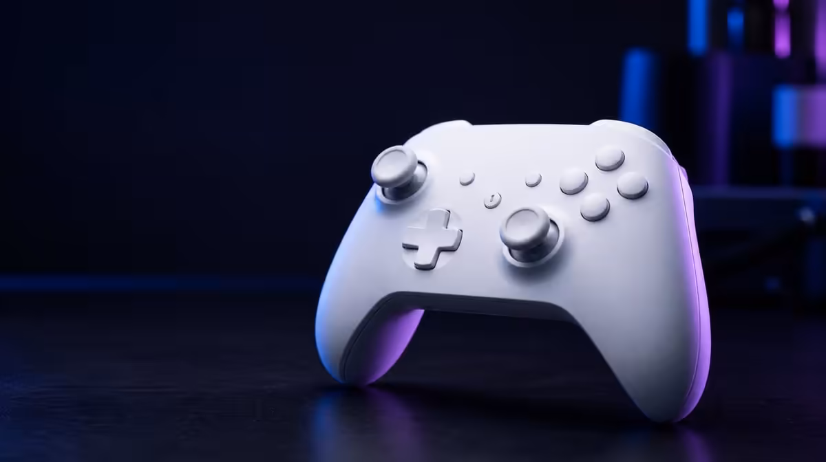 Compare connections, magnetic inputs and charging