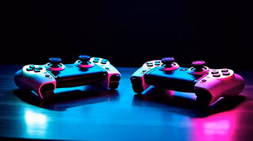Nintendo Switch 2 vs Steam Deck OLED: Which Handheld Is Best in 2026?