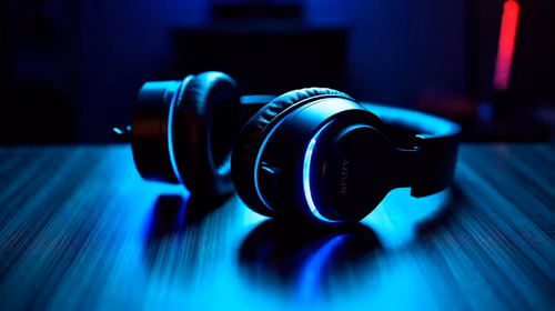 Noise-Isolating Headsets: Crystal Voice Clarity