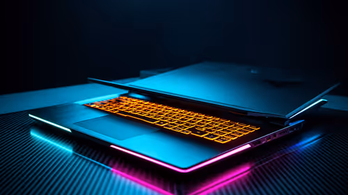 Okuhle i-laptop yomfundi kubadlali base-SA ngaphansi kuka-R30,000