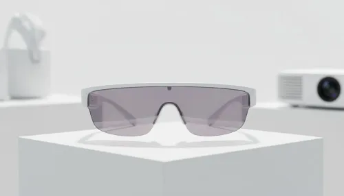 Projector vs AR Glasses: Big-Screen Options for Small Apartments