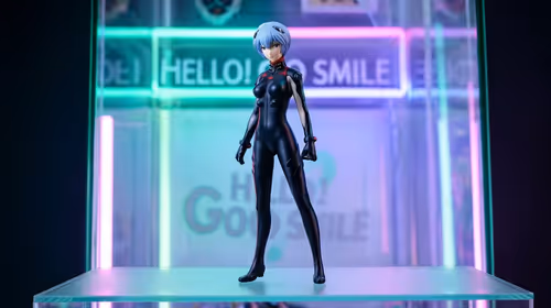 Rei Ayanami Figure Display: Style with HELLO! GOOD SMILE