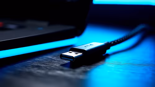 Short Cables Maximize Mobility for Portable Tech Setups