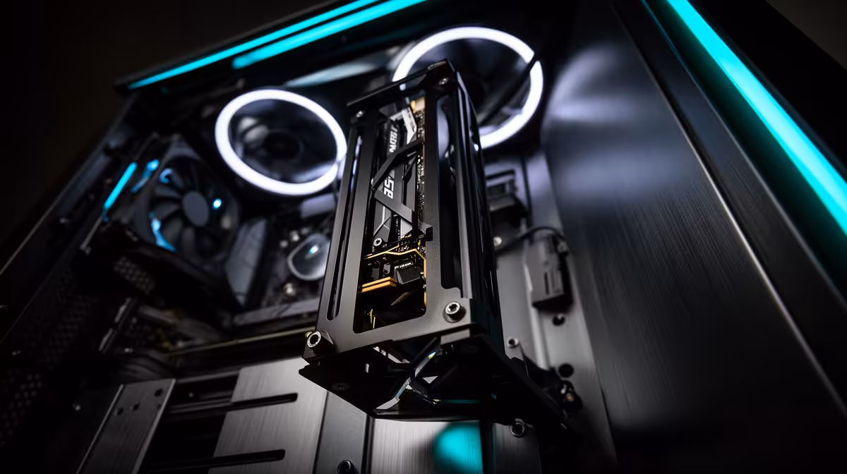Should I buy a vertical GPU mount for my new build plan